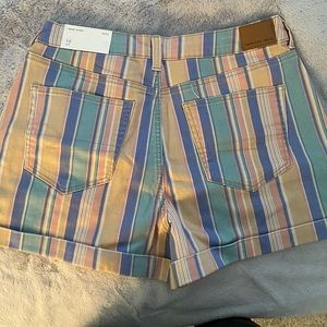 American Eagle Striped Mom Short Stretch